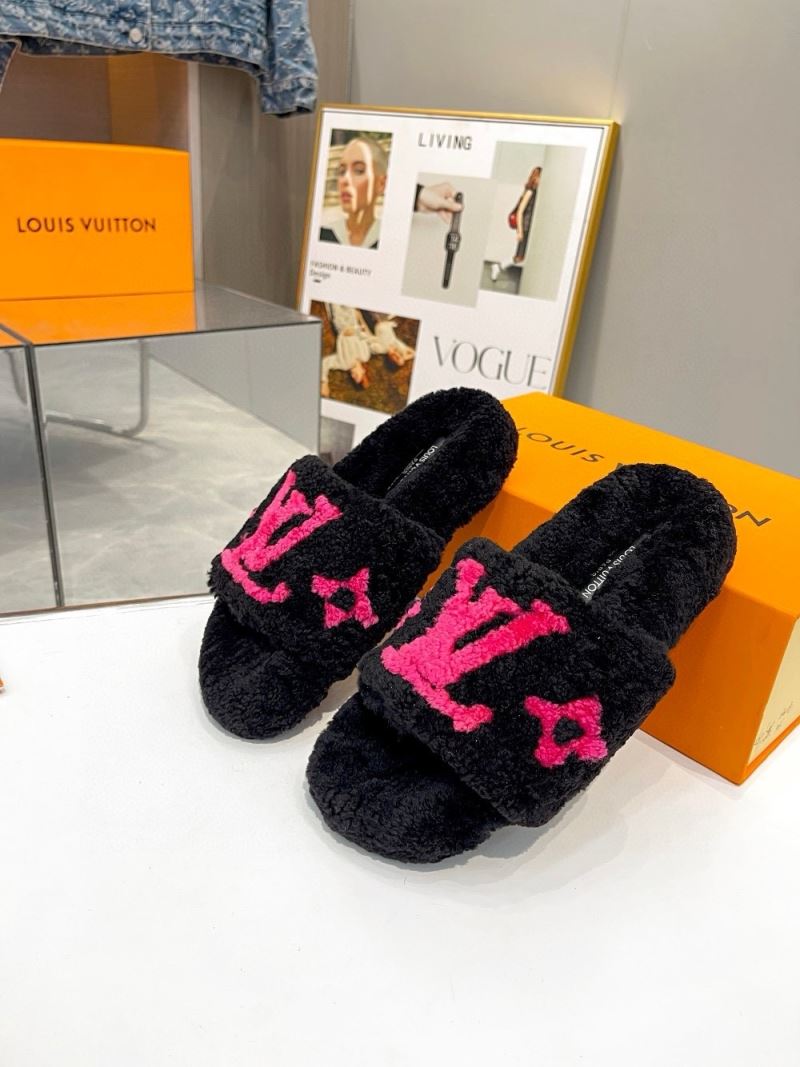 Louis Vuitton Slippers